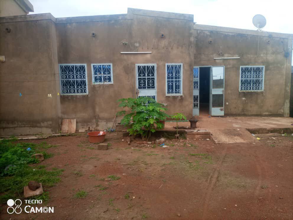 Propriété à Trame d'accueil, Ouagadougou